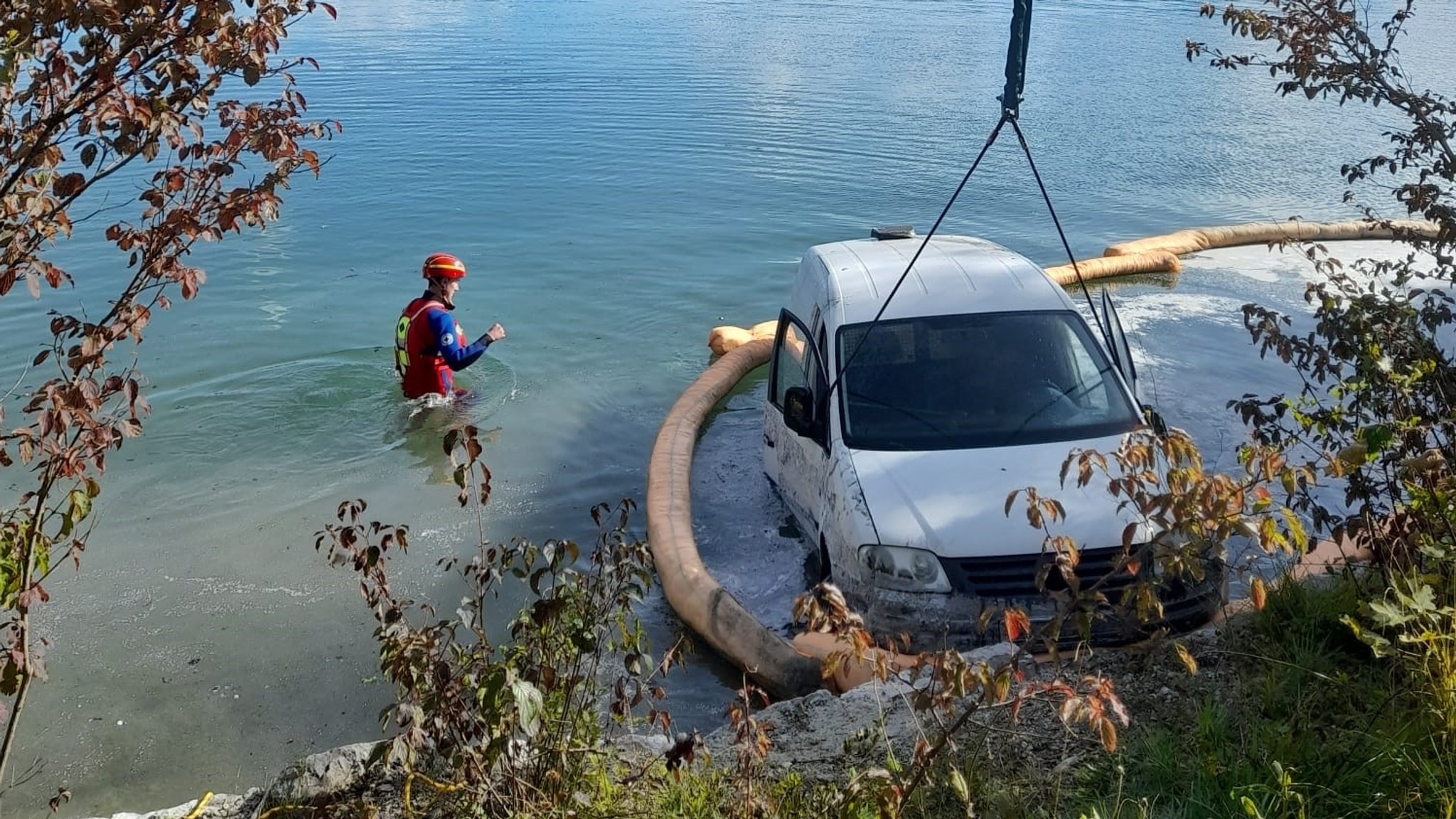 Bergung des Autos aus dem Walchensee.