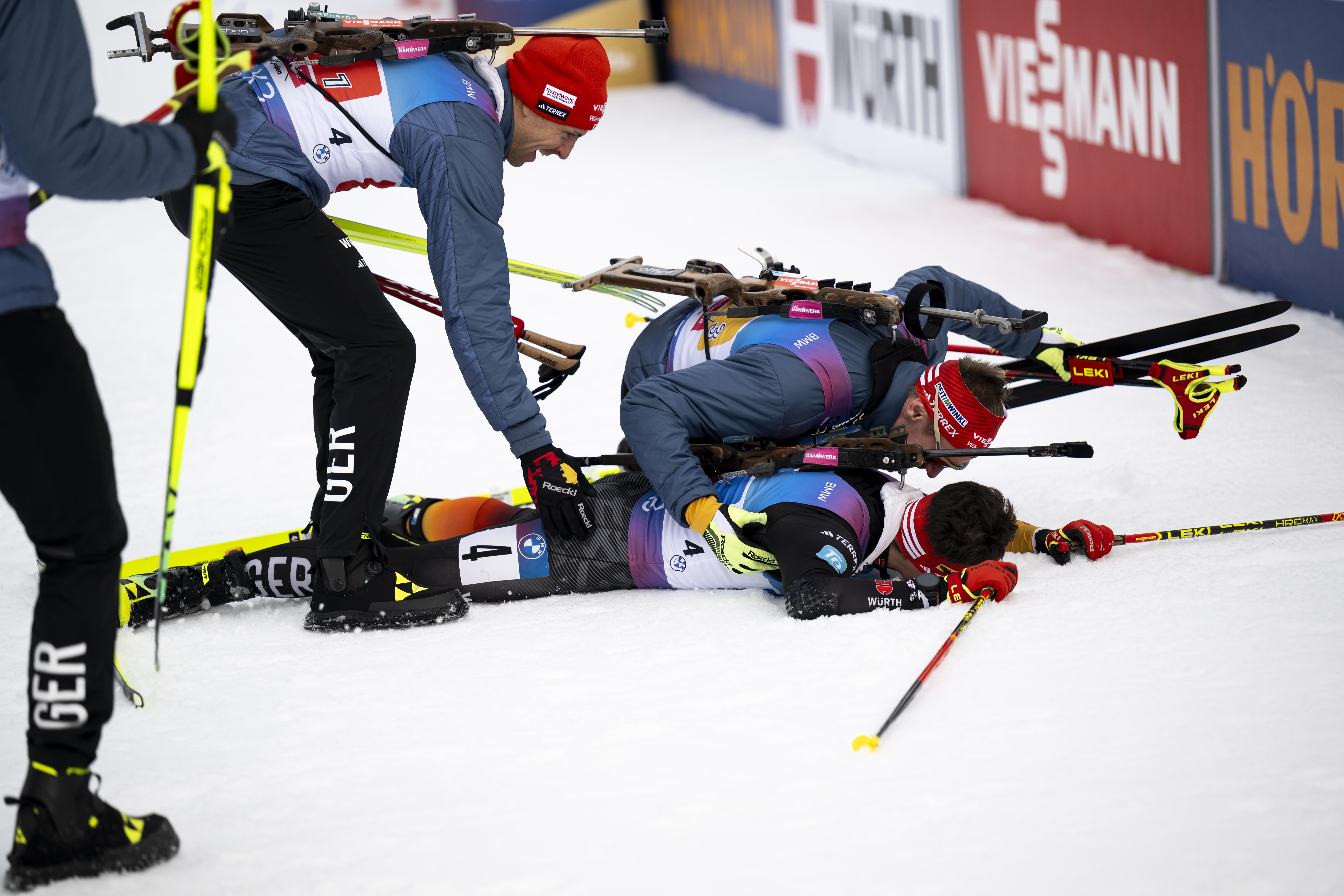Jubel bei Philipp Nawarth, Johannes Kühn und Philipp Horn (von links)