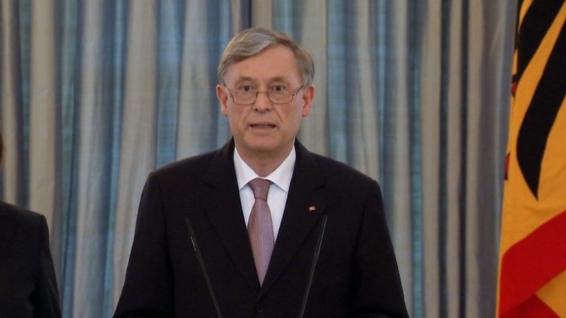 Horst Köhler bei seiner Rücktrittserklärung | Bild: Bayerischer Rundfunk 2022 Horst Köhler bei seiner Rücktrittserklärung