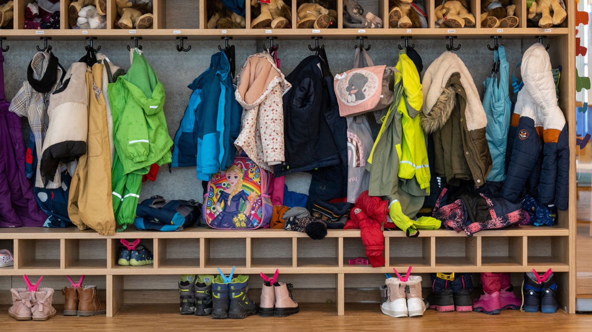 Garderobe in einer Kita