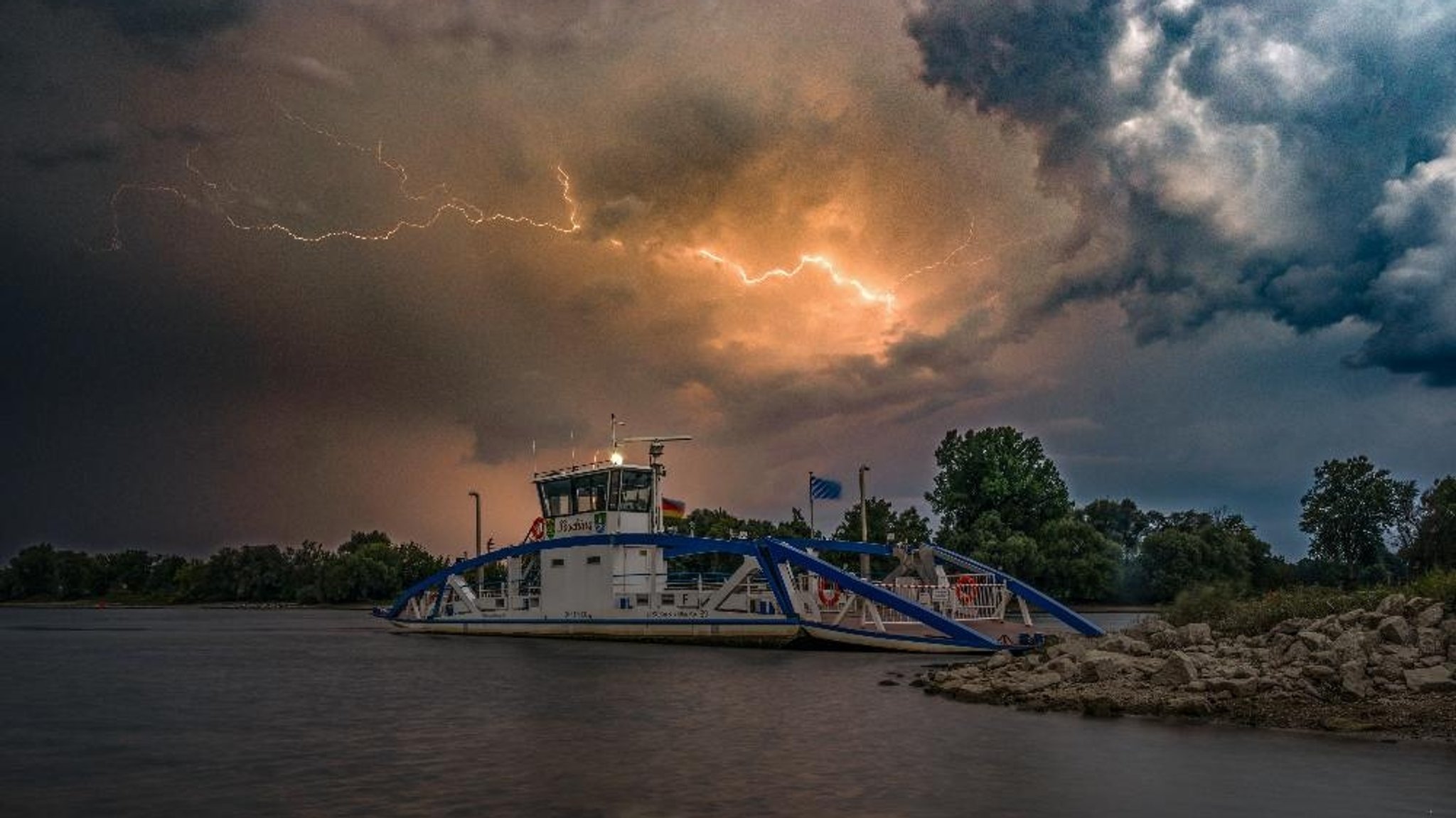 Schwere Gewitter ziehen über Bayern 