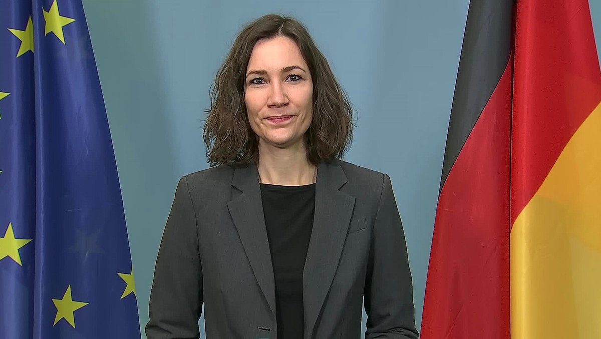 Familienministerin Anne Spiegel (Bündnis 90/Die Grüne) im Kontrovers-Interview