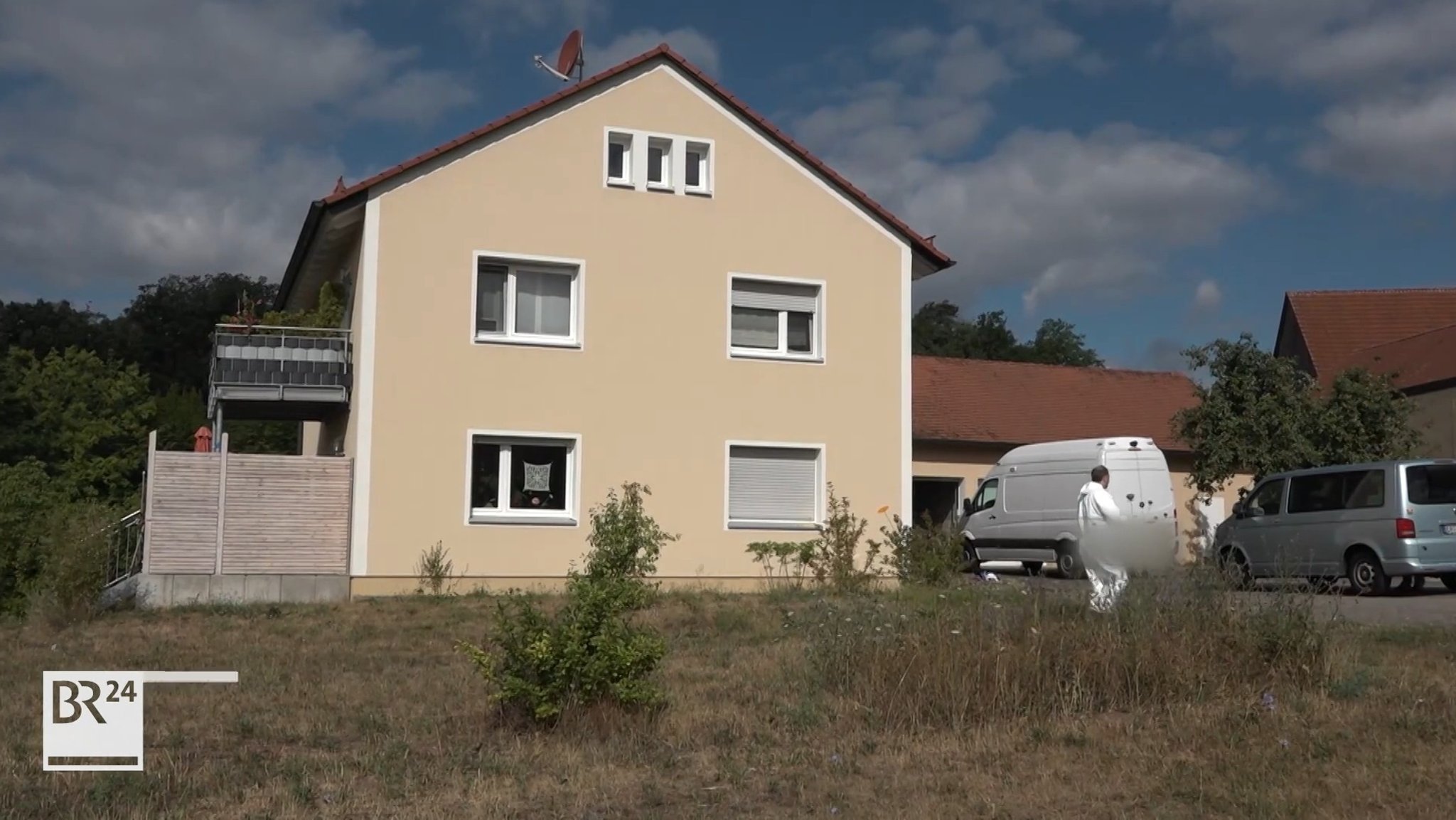 Spurensicherung am Tatort im Einsatz.