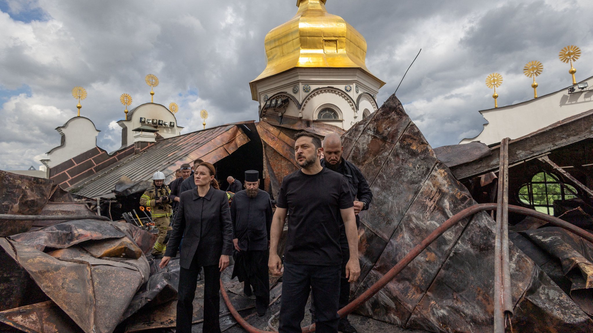 Höhlenkloster brennt: Russische Angriffe treffen Kiews Welterbe