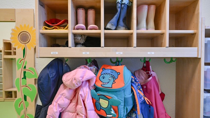 Alle Kinder in Deutschland haben denselben Anspruch auf Betreuung, sobald sie einen bestimmten Aufenthaltsstatus haben. | Bild: dpa-Bildfunk/Patrick Pleul Alle Kinder in Deutschland haben denselben Anspruch auf Betreuung, sobald sie einen bestimmten Aufenthaltsstatus haben.