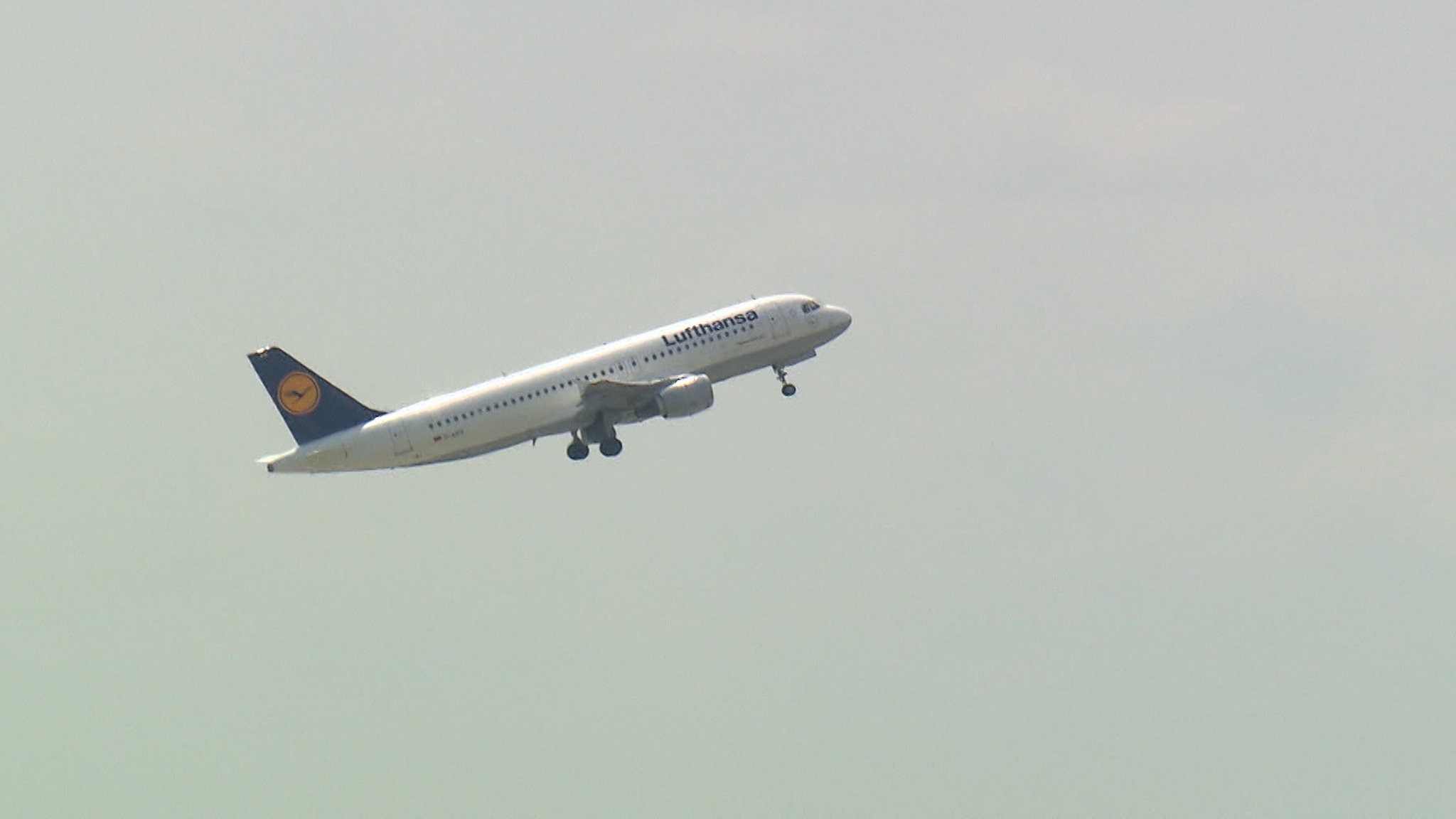 Eine startende Lufthansa-Maschine