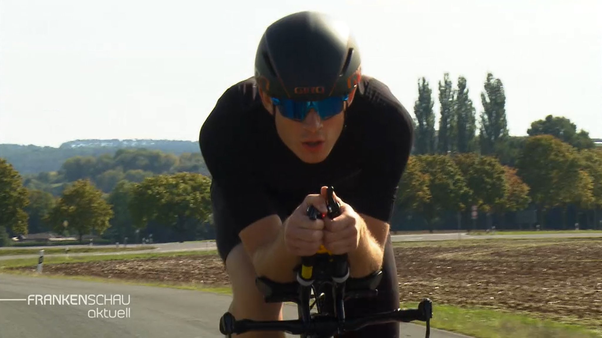 Lukas Bieber beim Training auf dem Rennrad