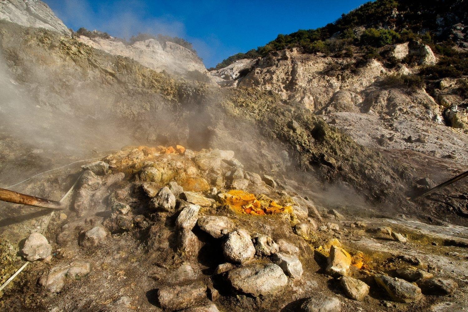 Bocca Grande, Solfatara di Pozzuoli, Italy im Juni 2017
