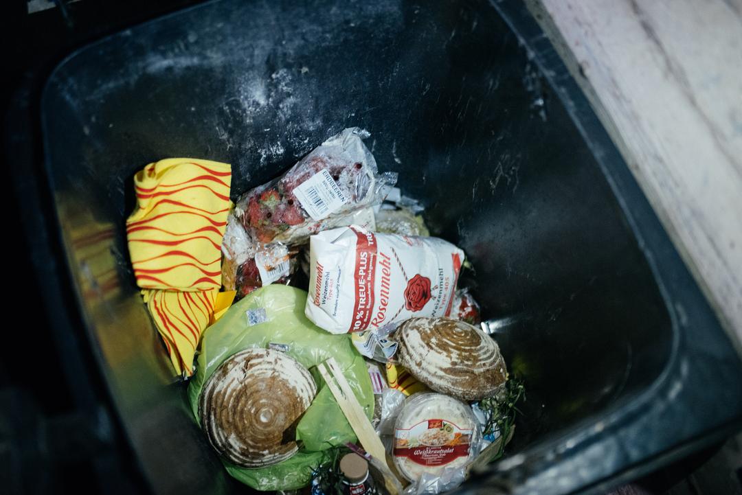 Immer noch landen zu viele essbare Lebensmittel im Müll
