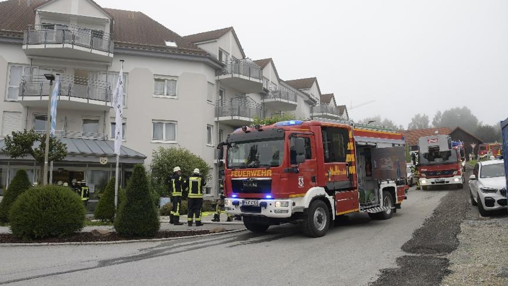 Die Feuerwehr vor der Seniorenresidenz Neustift