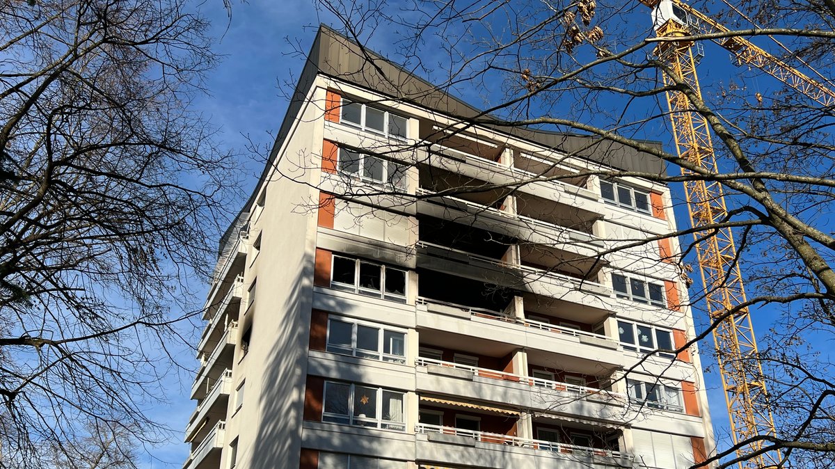 Wohnhausbrand in Mindelheim: über 60 Menschen obdachlos