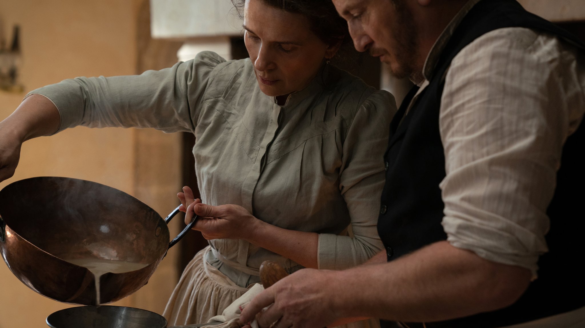 Juliette Binoche und Benoît Magimel im Film "Geliebte Köchin"