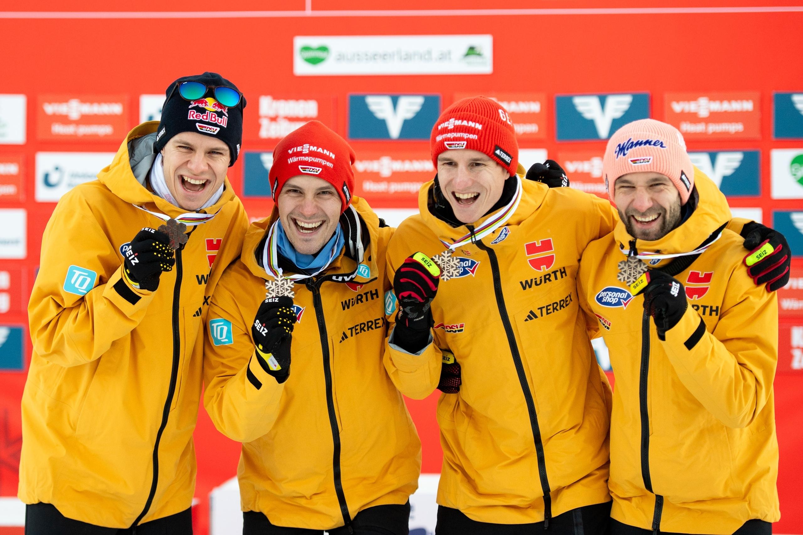 Deutsche Skiflieger jubeln über WM-Bronze