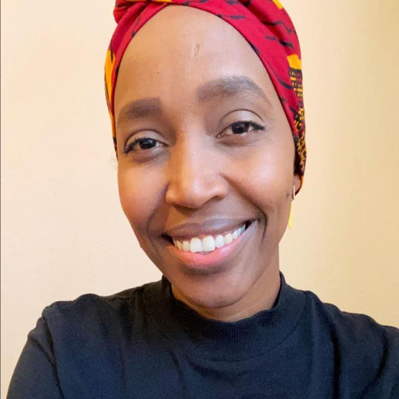 Entwurzelt Eltern sein? Muna und ihr Weg zu sich Eltern ohne Filter