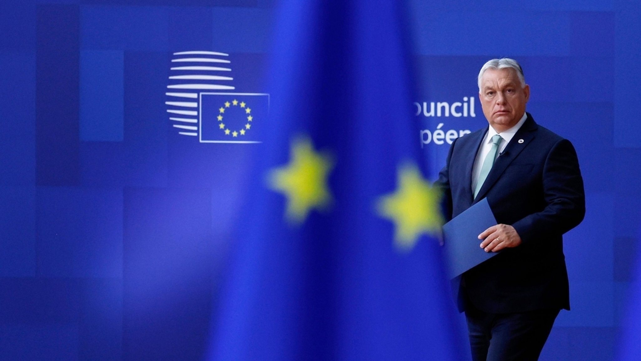 ARCHIV - 26.06.2025, Belgien, Brüssel: Ungarns Ministerpräsident Viktor Orban trifft im Gebäude des Europäischen Rates in Brüssel zu einem EU-Gipfel ein.