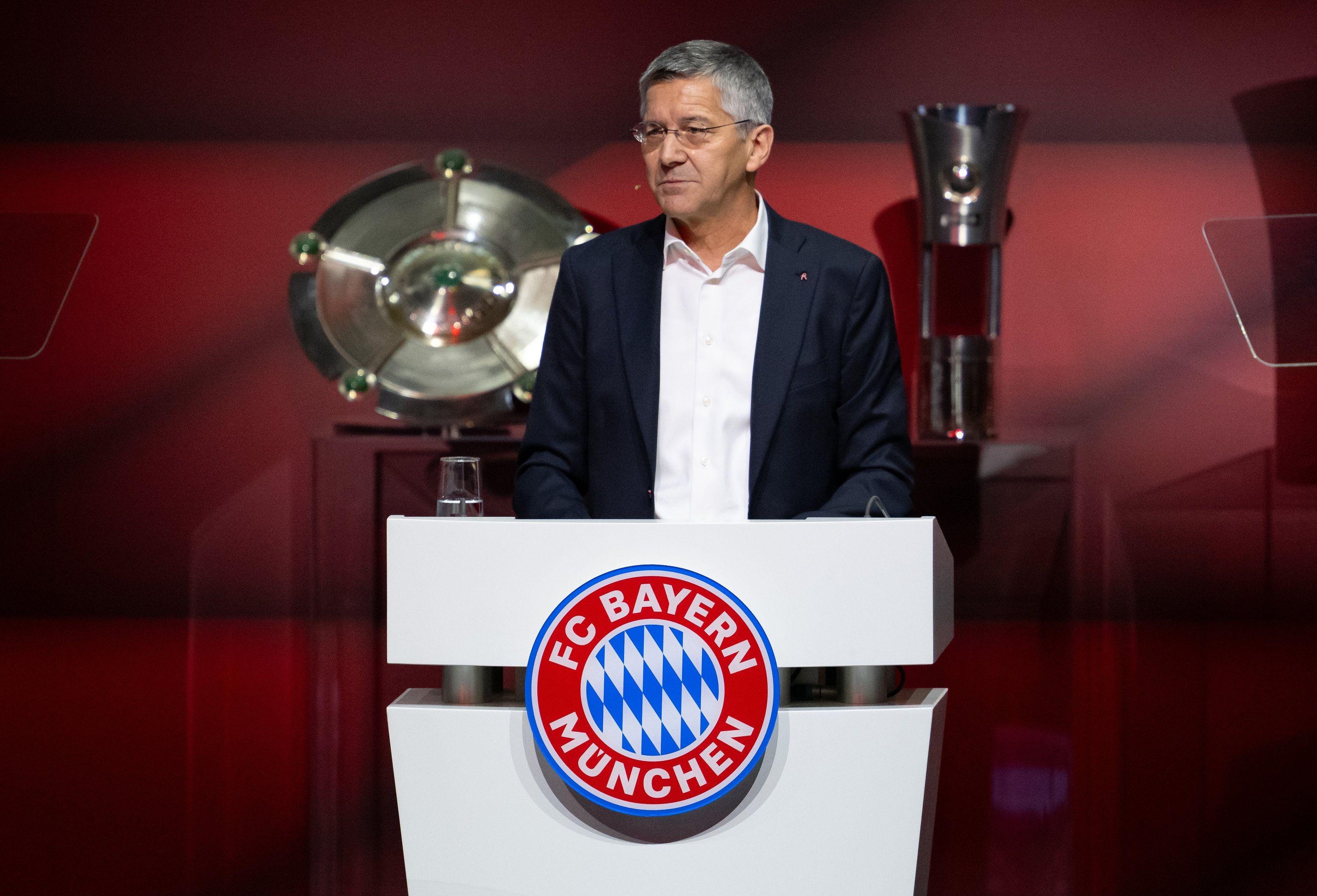  Herbert Hainer bei der Jahreshauptversammlung des FC Bayern München