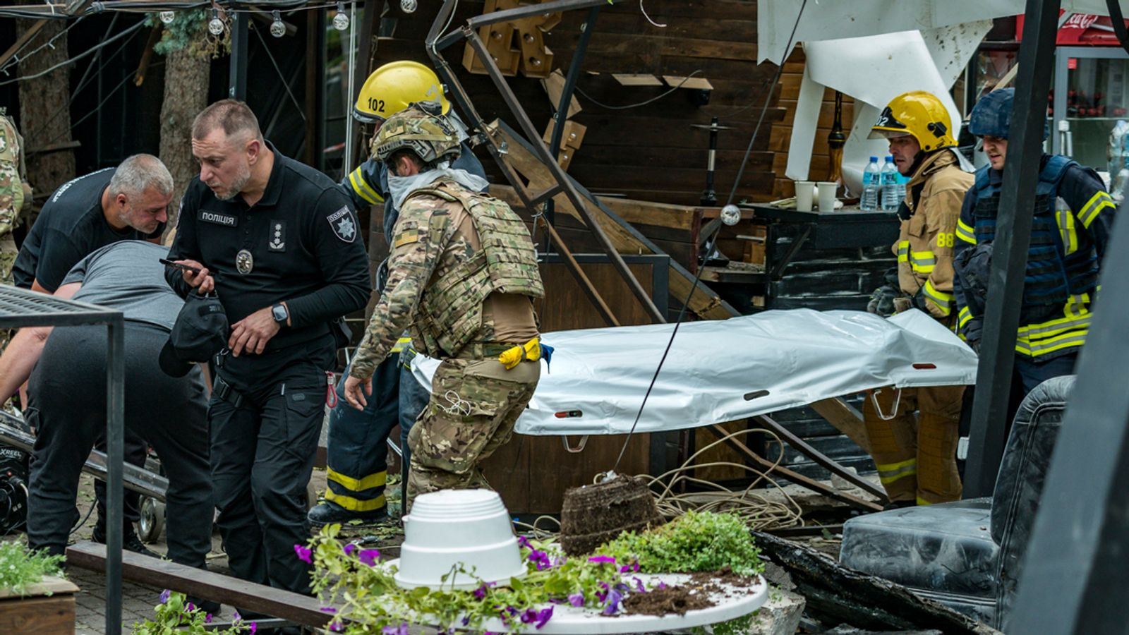 Ucrania bar: Kramatorsk – mientras tanto doce muertos