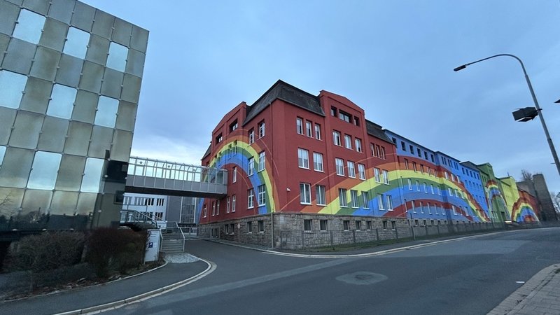Das Rosenthal-Gebäude in Selb. | Bild: BR/Christoph Röder Das Rosenthal-Gebäude in Selb.