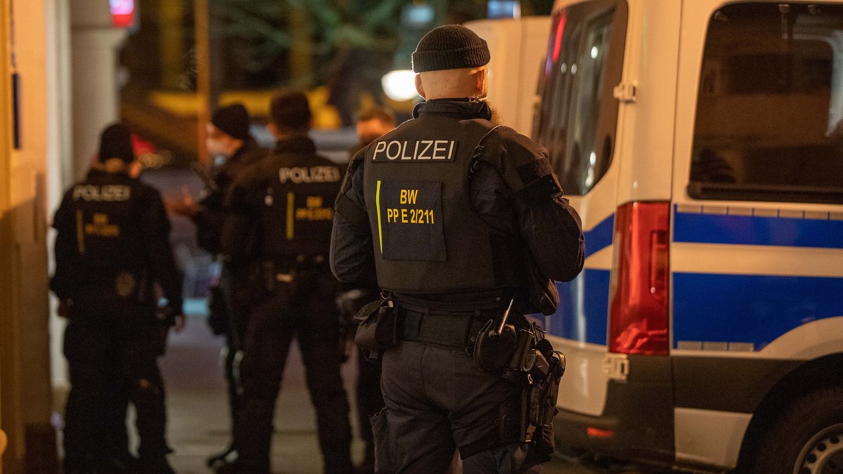 Angriff in Ulm: Festnahmen und Fahndung nach Günzburger Auto