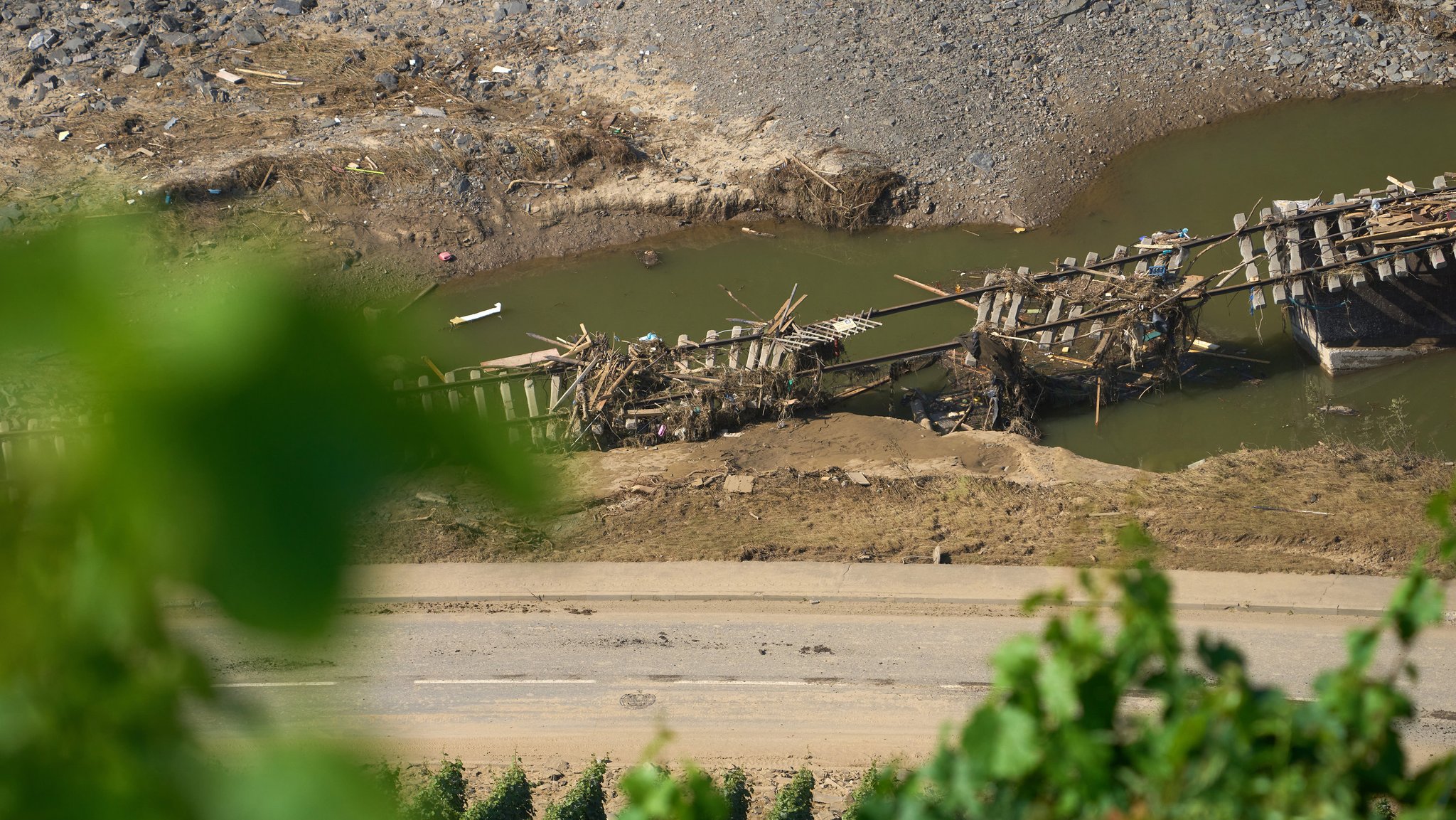 Bahn schätzt Hochwasser-Schäden auf über eine Milliarde Euro