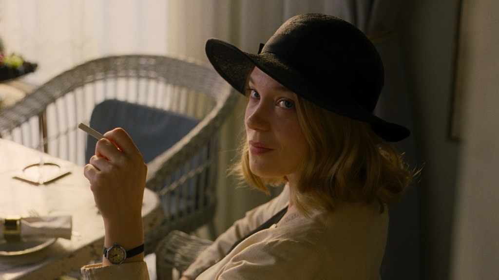 Elegant, geheimnisvoll, fordernd und leidenschaftlich: Léa Seydoux in "Die Geschichte meiner Frau" | Bild: Alamode Film Elegant, geheimnisvoll, fordernd und leidenschaftlich: Léa Seydoux in "Die Geschichte meiner Frau"