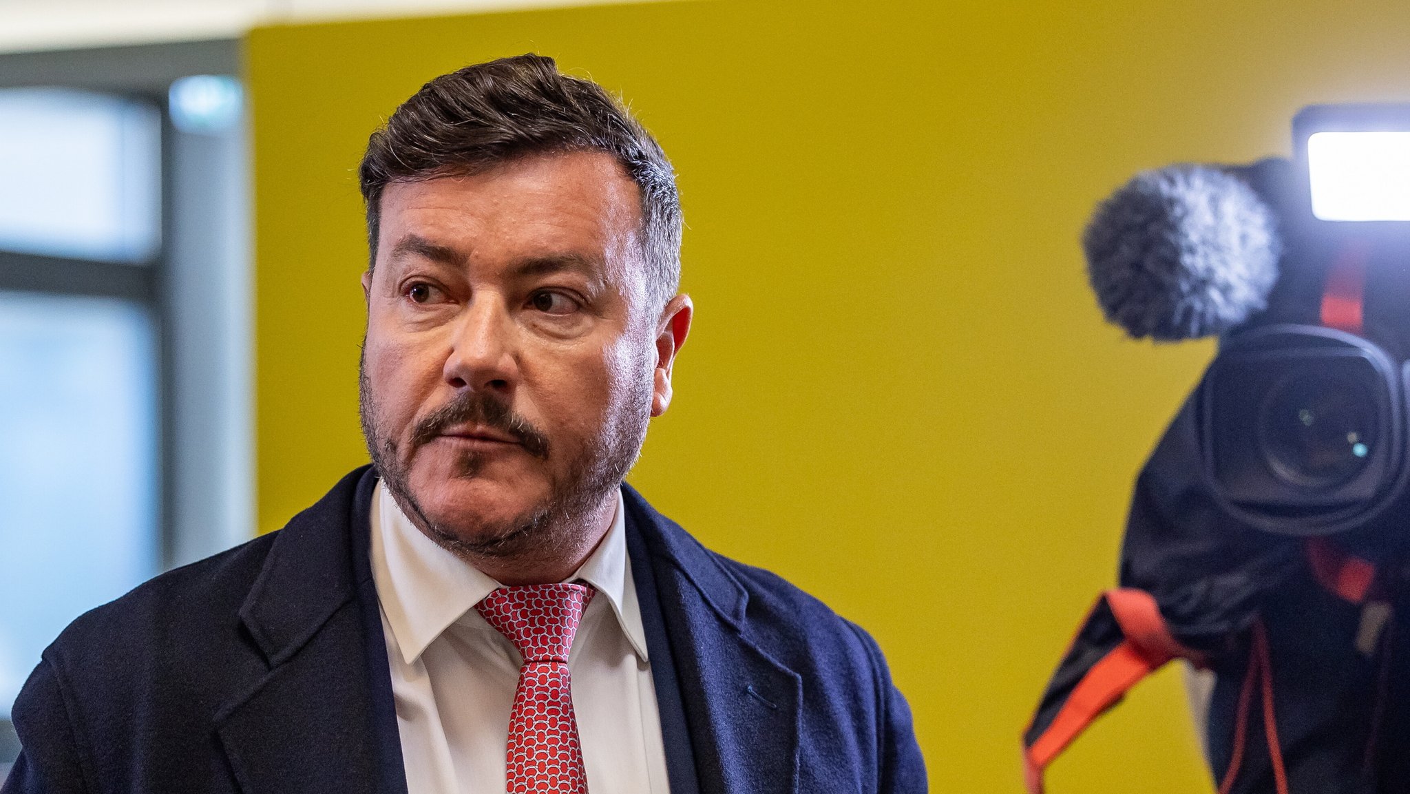 Prozess gegen Benko nach zwei Stunden unterbrochen