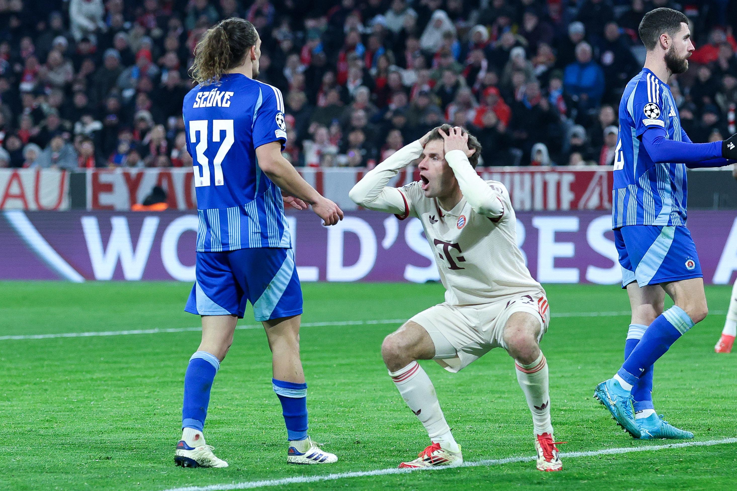 Thomas Müller (Mitte) hadert.