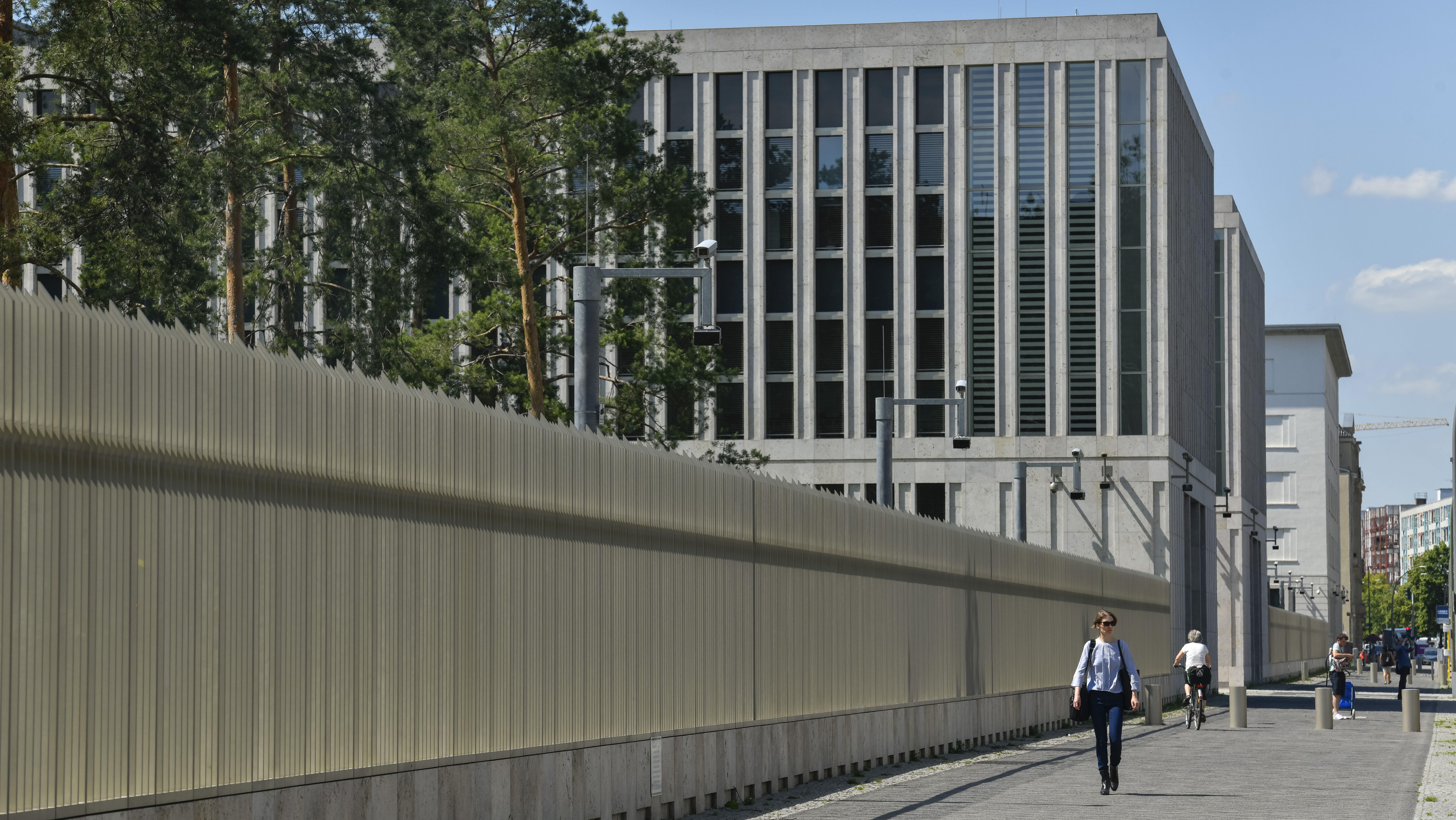 So Spaht Der Bundesnachrichtendienst Das Internet Aus Br24