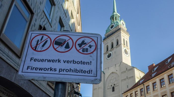 Silvester in Oberbayern: Diese Regeln gelten | BR24