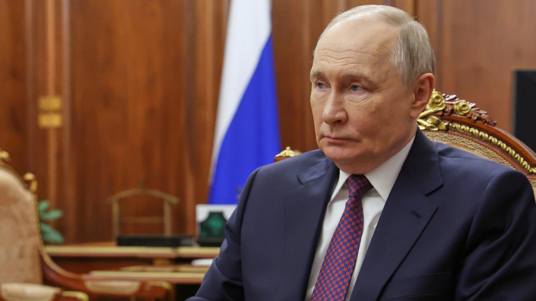 Der russische Staatspräsident Wladimir Putin (Archivbild) | Bild: picture alliance / ASSOCIATED PRESS|Vyacheslav Prokofyev Der russische Staatspräsident Wladimir Putin (Archivbild)