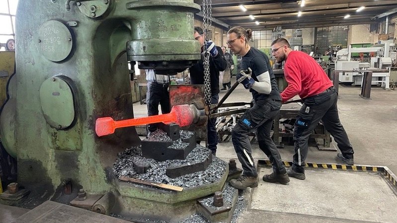 In der Werkstatt des Familienbetriebs Wensauer aus Anzenkirchen. | Bild: BR/Nadine Cibu In der Werkstatt des Familienbetriebs Wensauer aus Anzenkirchen.