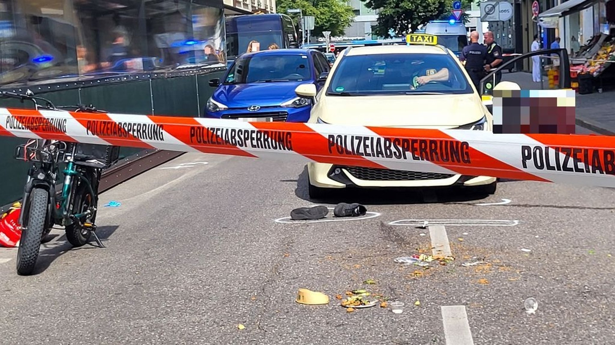 Taxifahrer soll Radfahrer im Streit absichtlich angefahren haben