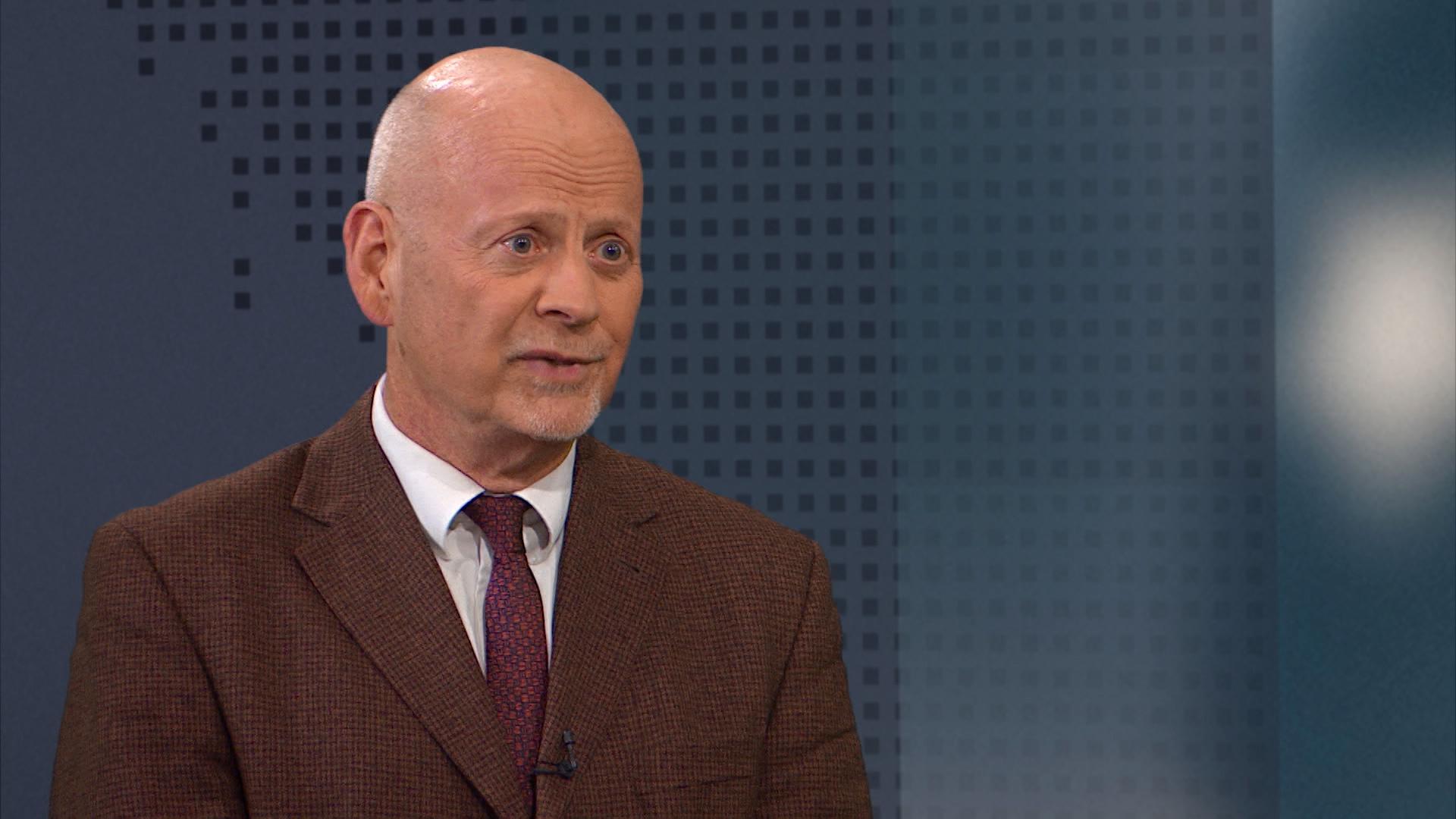 Prof. Stephan Bierling im Gespräch bei BR24 