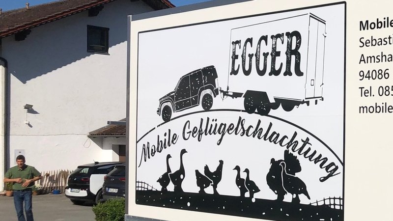 Die Mobile Geflügelschlachtung der Familie Egger