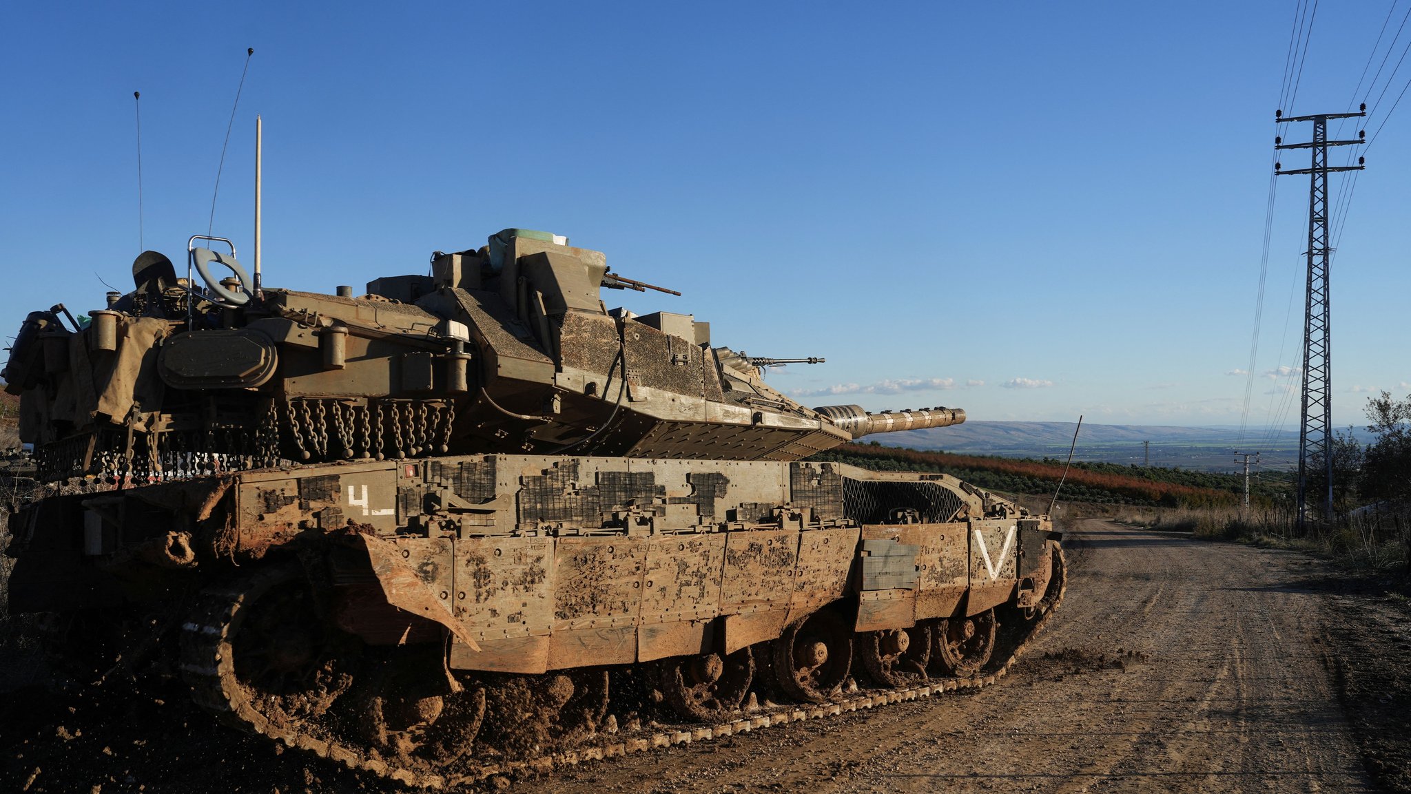 Israelische Panzer feuern auf Städte im Libanon