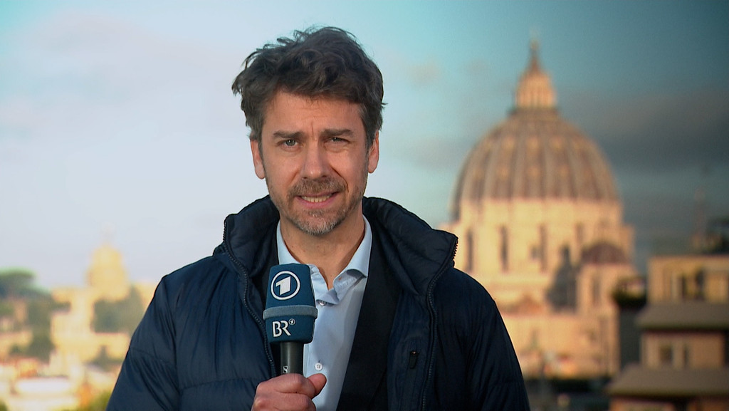 BR-Korrespondent Rüdiger Kronthaler berichtet live aus Rom.
