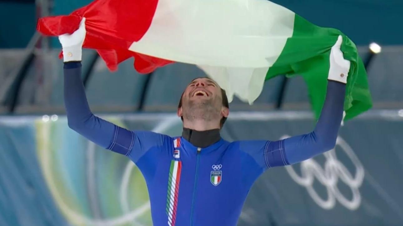 Italien gewinnt Eisschnelllauf-Gold in der Mannschaftsverfolgung