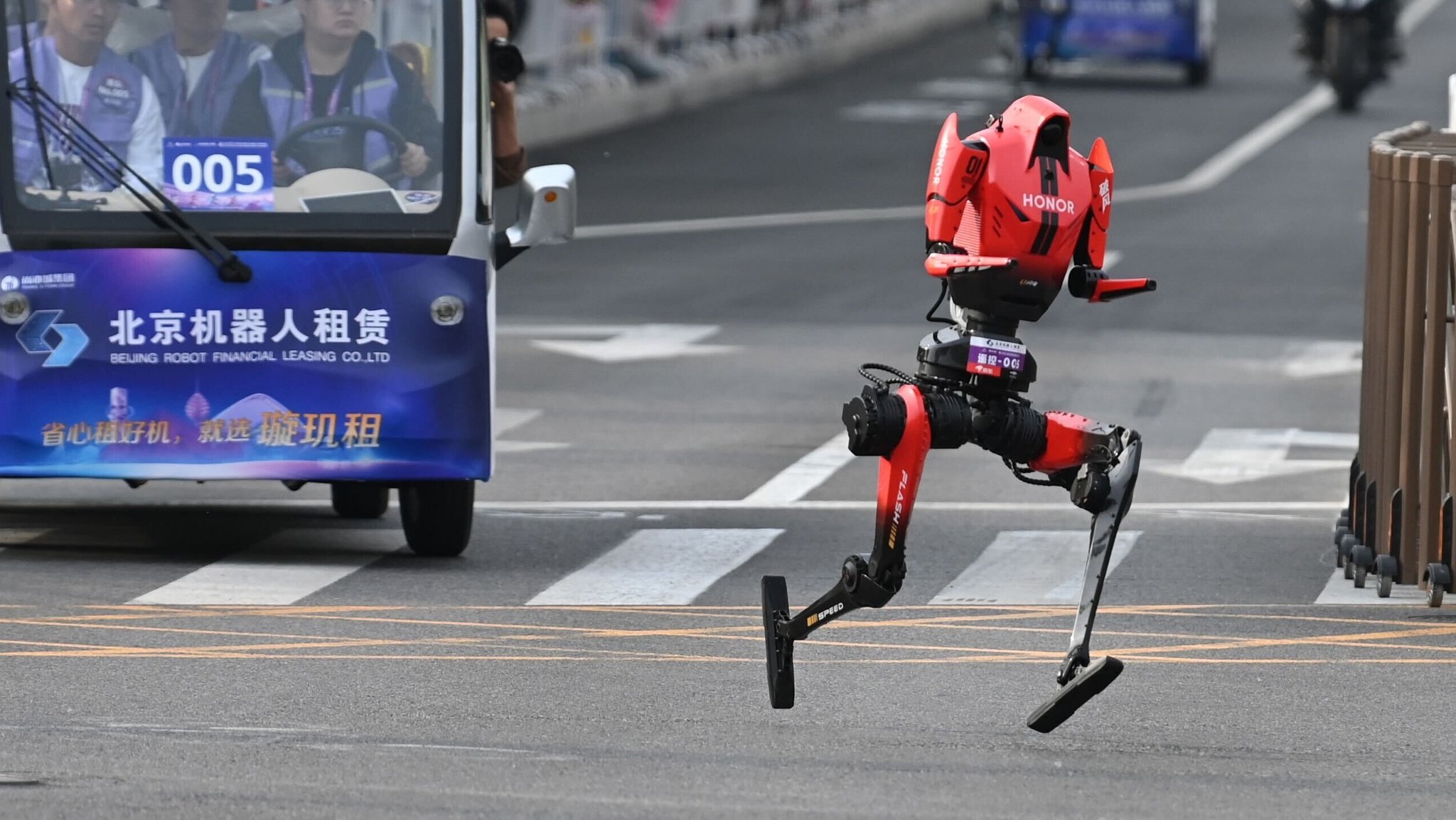 Der Roboter "Blitz" des Smartphoneherstellers Honor.