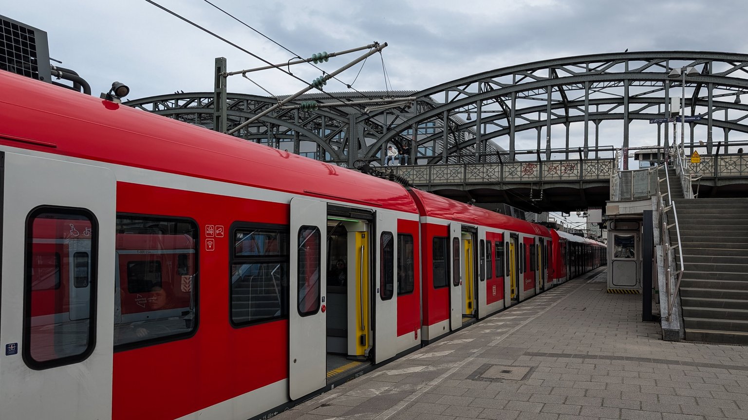 m-nchen-schwere-schl-gerei-am-s-bahnhof-hackerbr-cke-br24