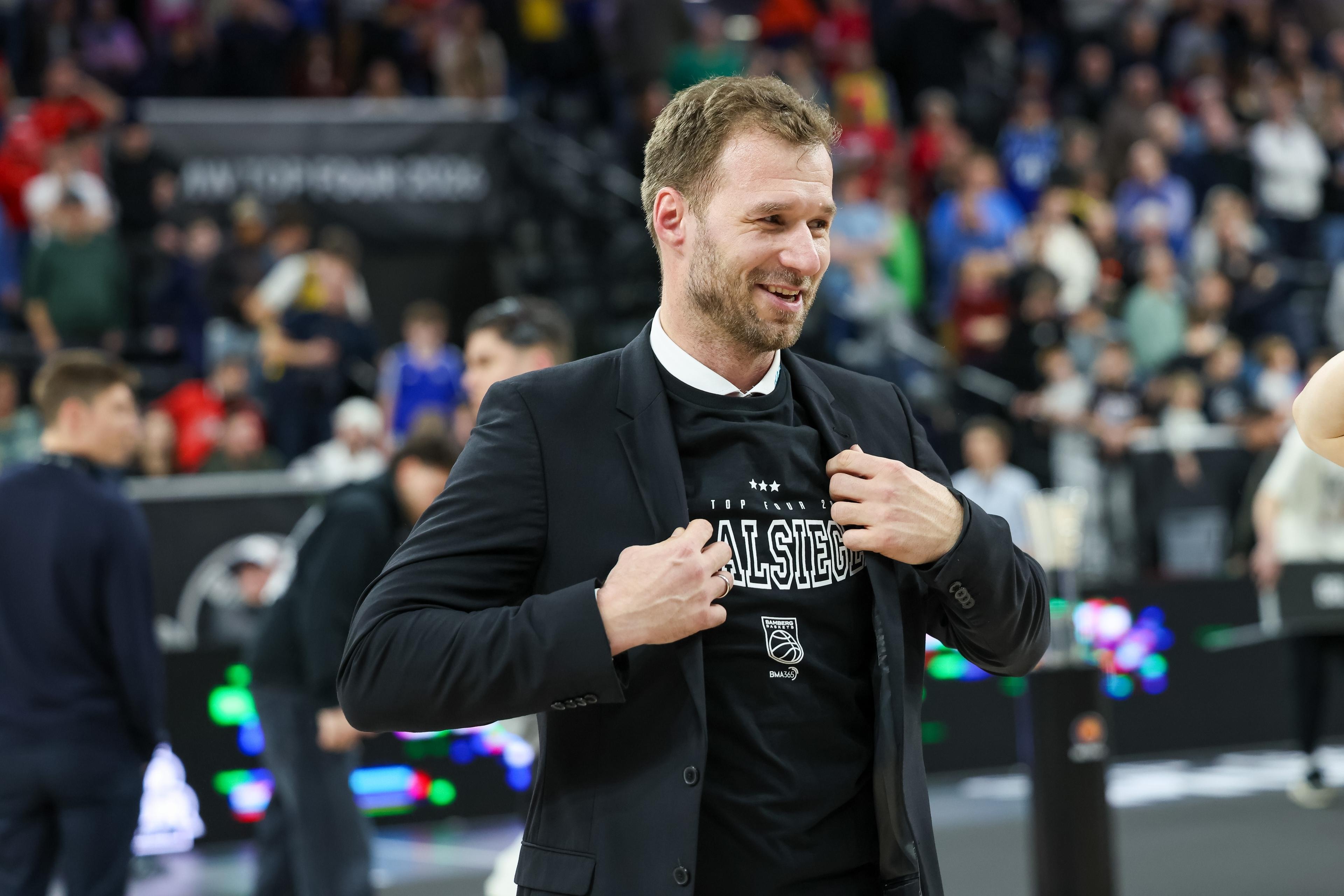 Bamberg-Trainer Anton Gavel ist BBL-Pokalsieger