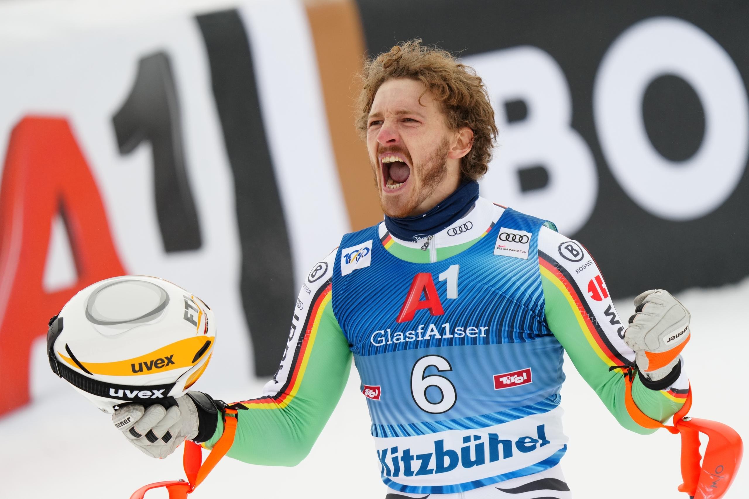 Linus Straßer nach seinem Sieg in Kitzbühel 2024 | Bild:picture-alliance/dpa