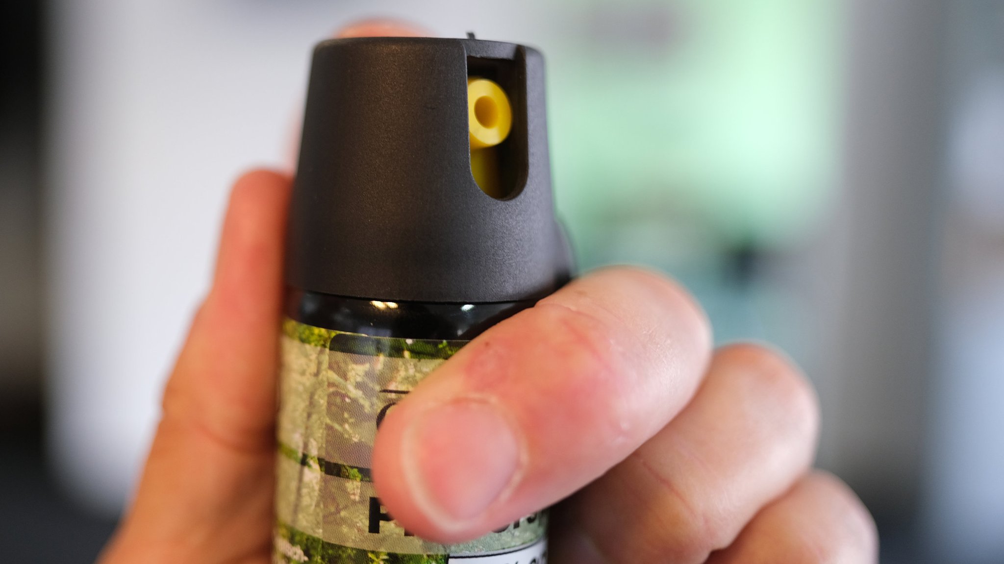 Pfefferspray an Schule versprüht: Sechs Menschen in Kliniken