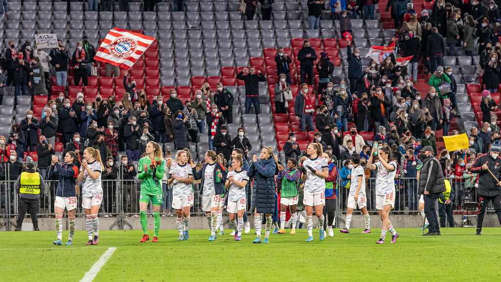 FC-Bayern-Frauen nach dem Champions-League-Spiel in der Allianz Arena im März