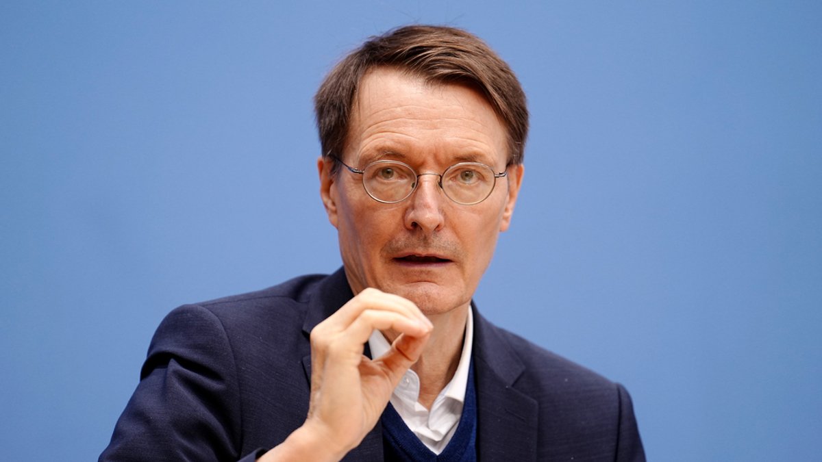 Bundesgesundheitsminister Karl Lauterbach (SPD) (Archivbild)