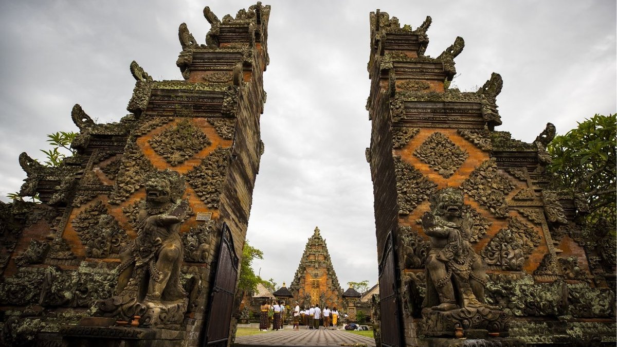 Touristen müssen bald Einreisegebühr für Bali zahlen