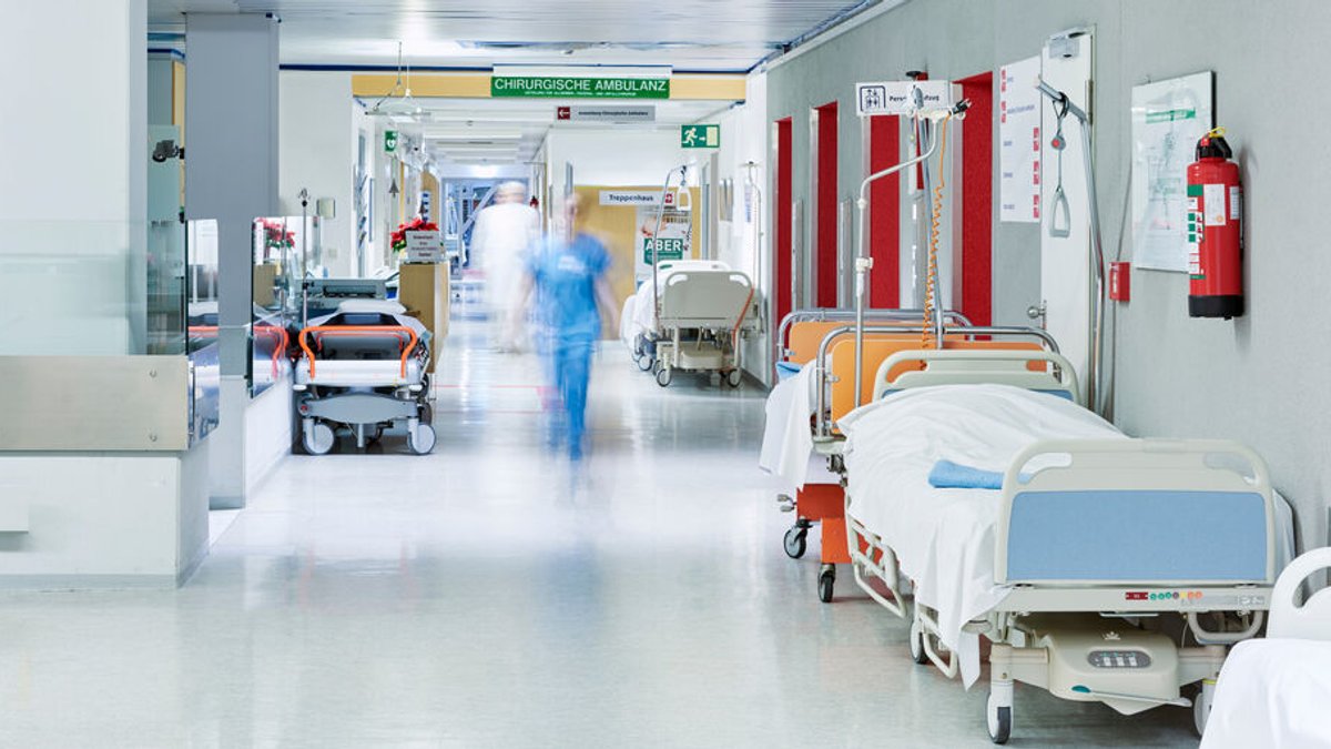 Helios-Kliniken: Pflegekräfte sollen künftig Betten putzen 