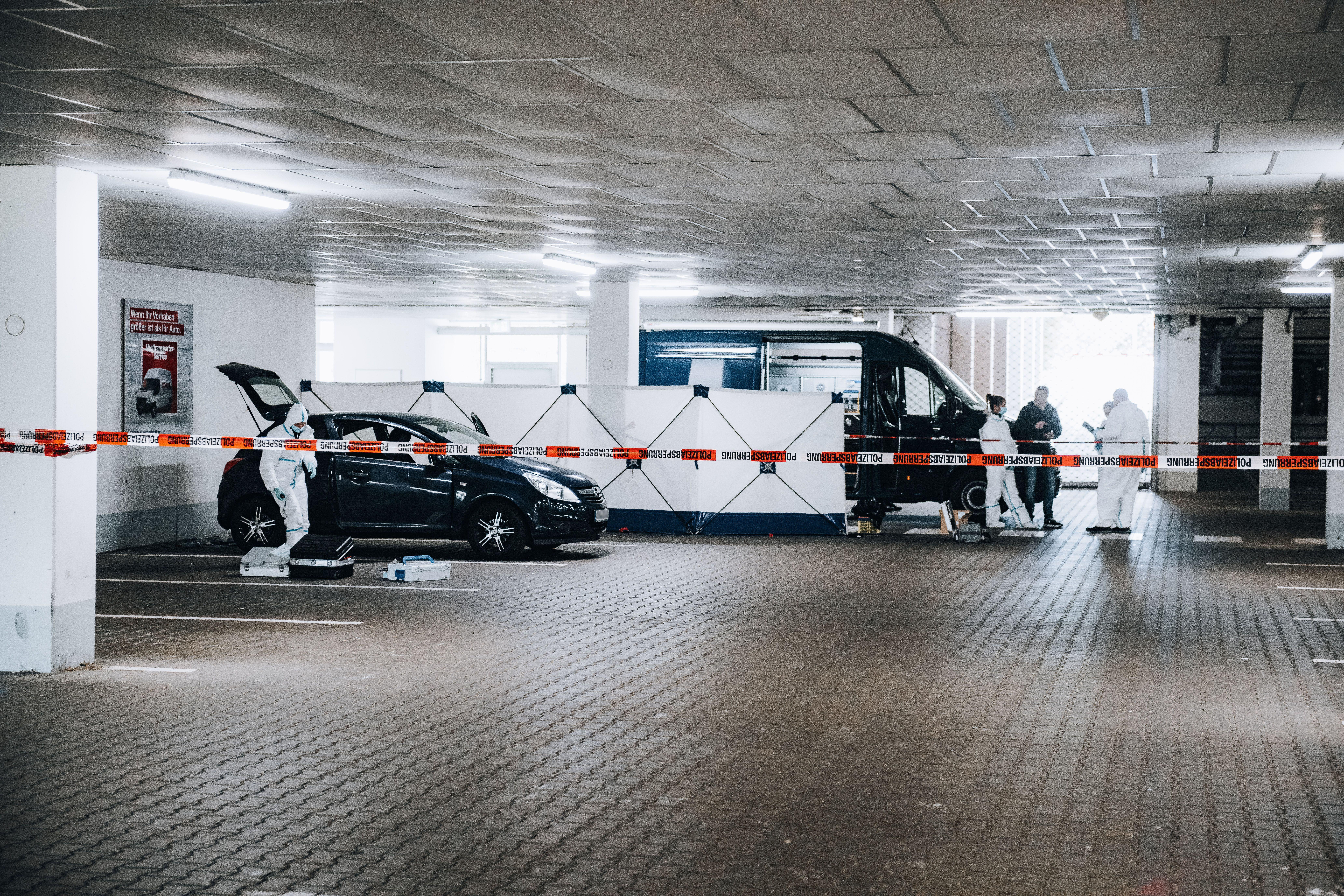 Spurensicherung in der Tiefgarage in Regensburg