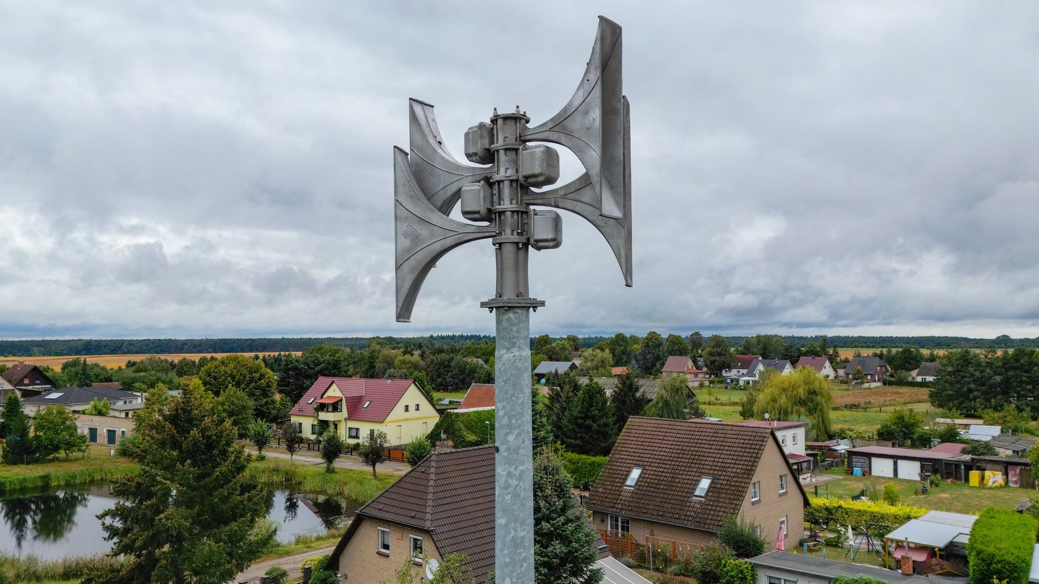 Warntag: Warum Feuerwehrsirenen noch umgerüstet werden müssen