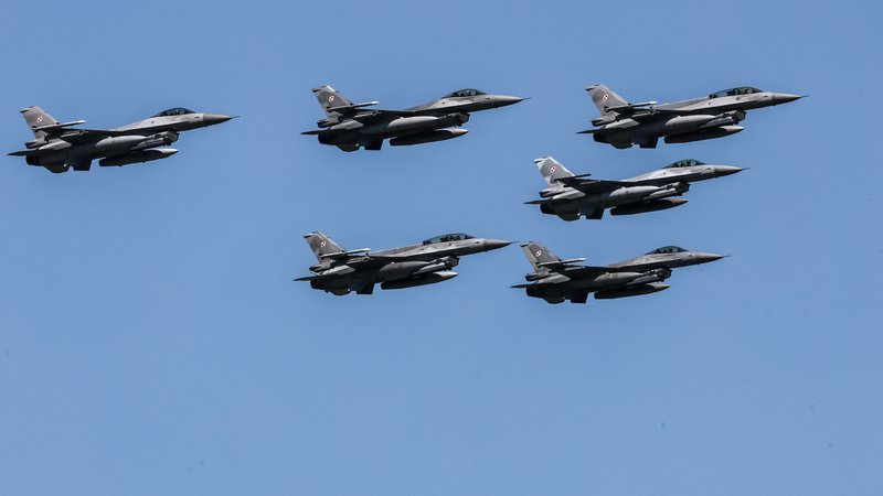 Kampfjets der polnischen Luftwaffe (Symbolbild) | Bild: pa/ZUMAPRESS.com/Dominika Zarzycka Kampfjets der polnischen Luftwaffe (Symbolbild)