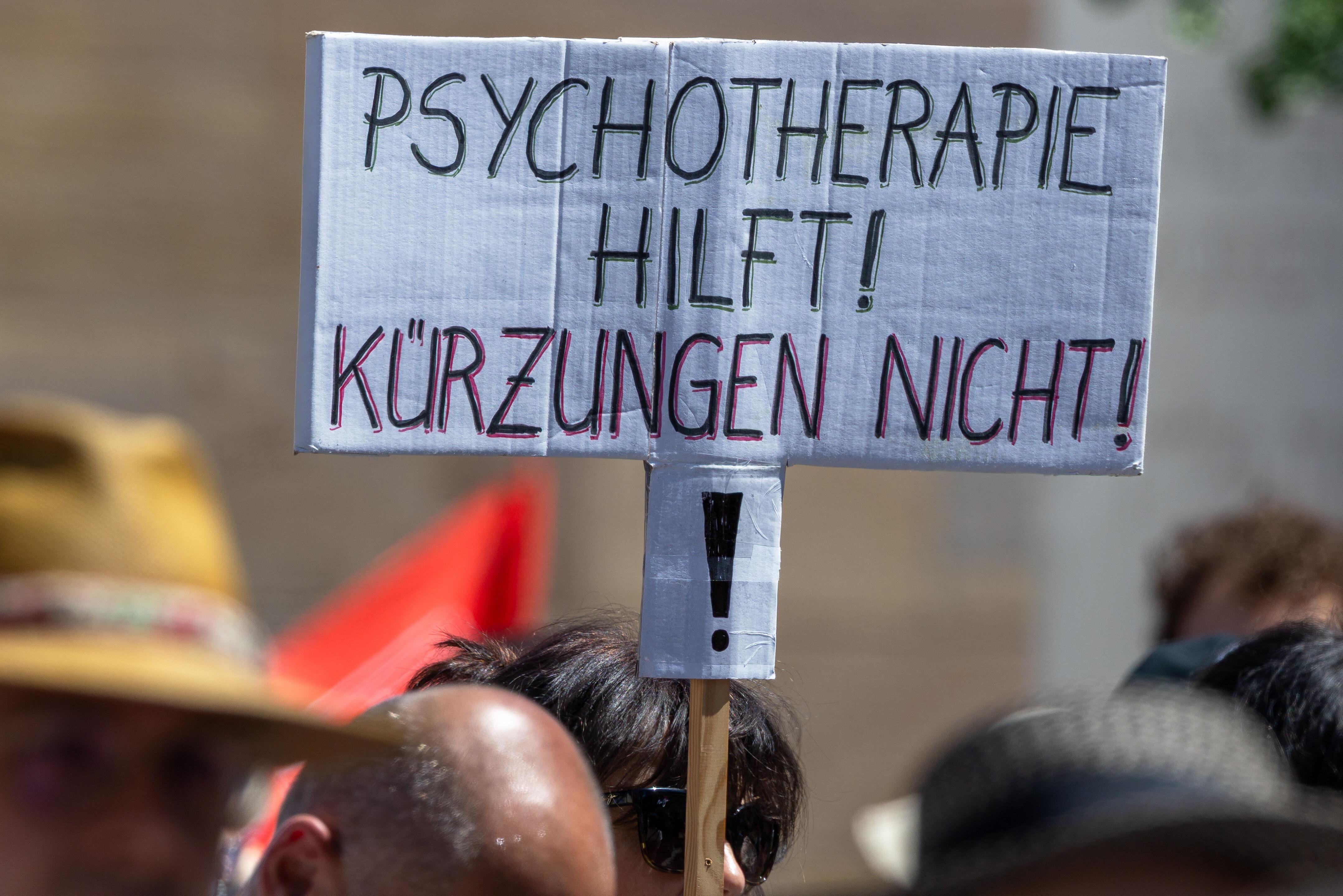 Einsparungen bei Psychotherapie: Wie geht es weiter?
